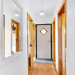 2 Bedroom Amazing In بيت للعطل