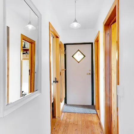 2 Bedroom Amazing In Vakantiehuis